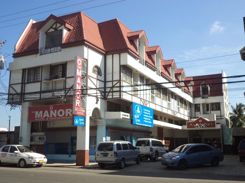 The Manor Hotel Davao City Esterno foto